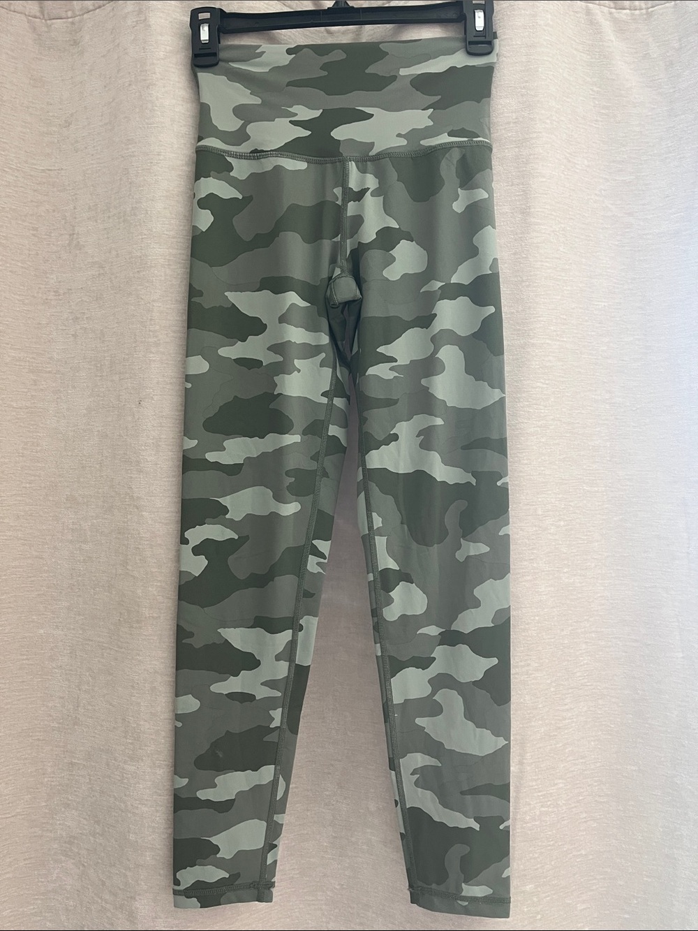 aerie Green Camo High-Waist Leggings